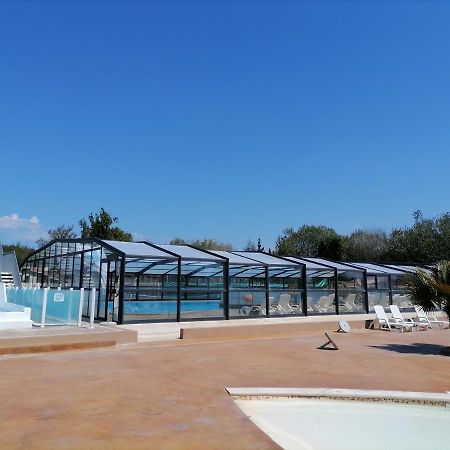 Mobil-Home Climatise Avec Piscine Aureilhan  Exterior foto